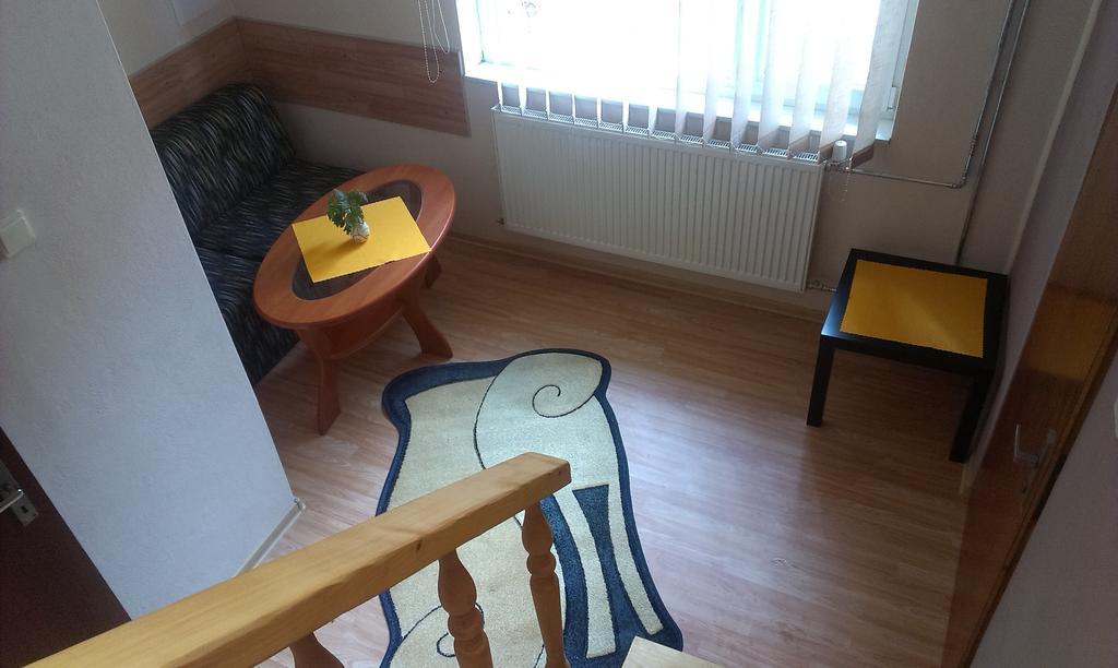 Penzion Marina Pri Slovenskej Restauracii 브레즈노 객실 사진