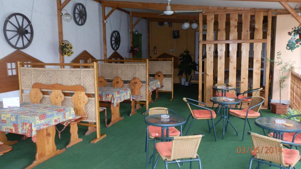 Penzion Marina Pri Slovenskej Restauracii 브레즈노 객실 사진